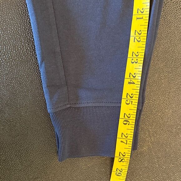 Pact Navy Blue Women's Airplane Jogger Pants size medium - Picture 9 of 9